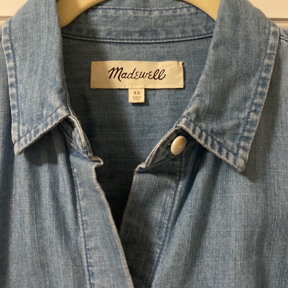 Madewell Chambray Tie waist top - Picture 2 of 4